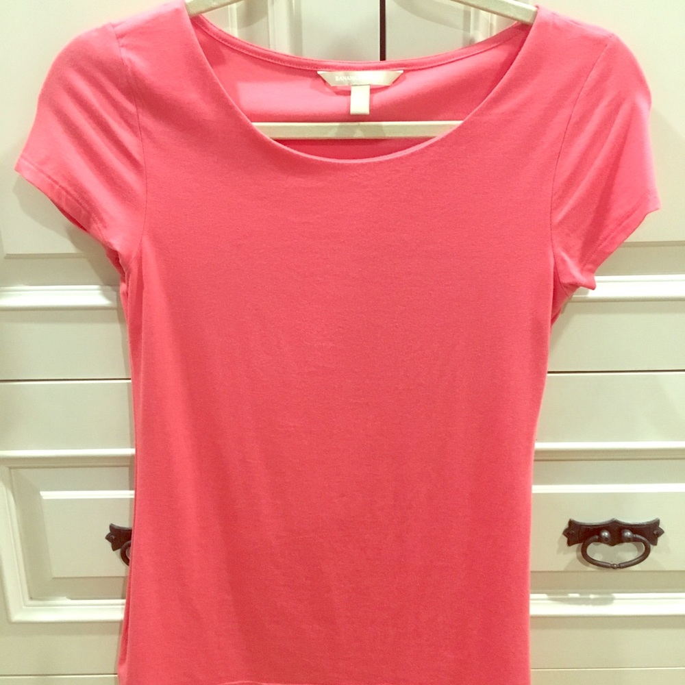 Banana Republic Tee